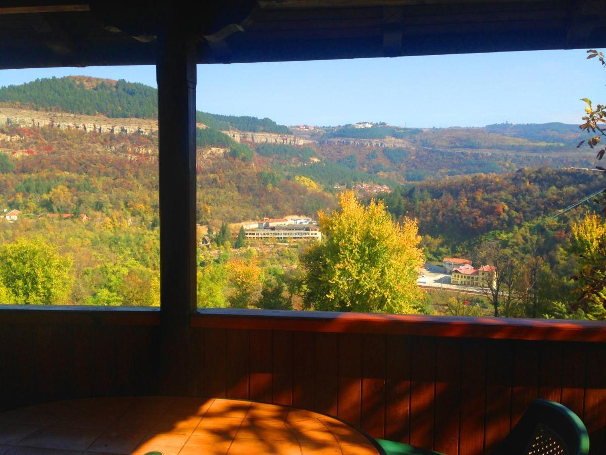 "Tipografov" Guest House Weliko Tarnowo Exterior foto